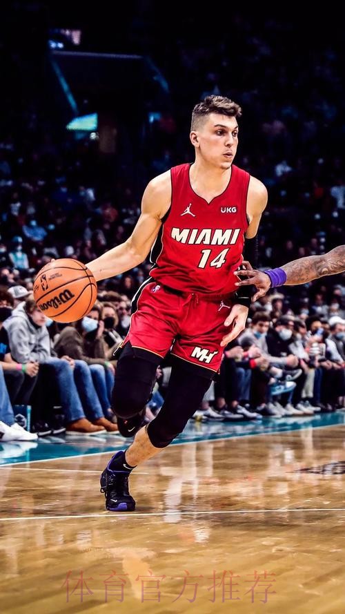 希罗复出后热火取得0胜3负的战绩,个人场均19分6篮板3.3助 希罗复出后热火取得0胜3负的战绩,个人场均19分6篮板3.3助