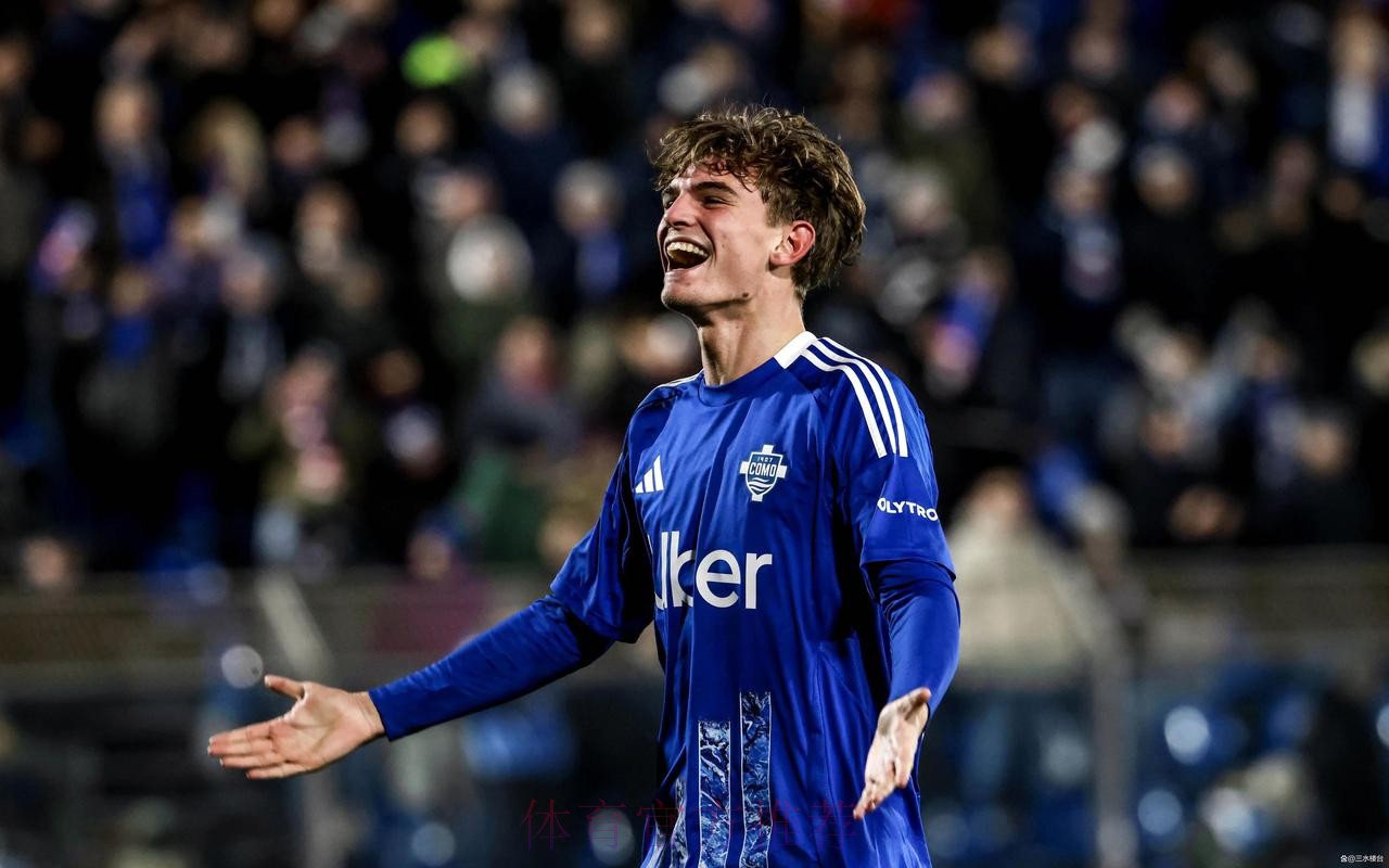 记者：皇马将回购尼科-帕斯 让他随队参加世俱杯